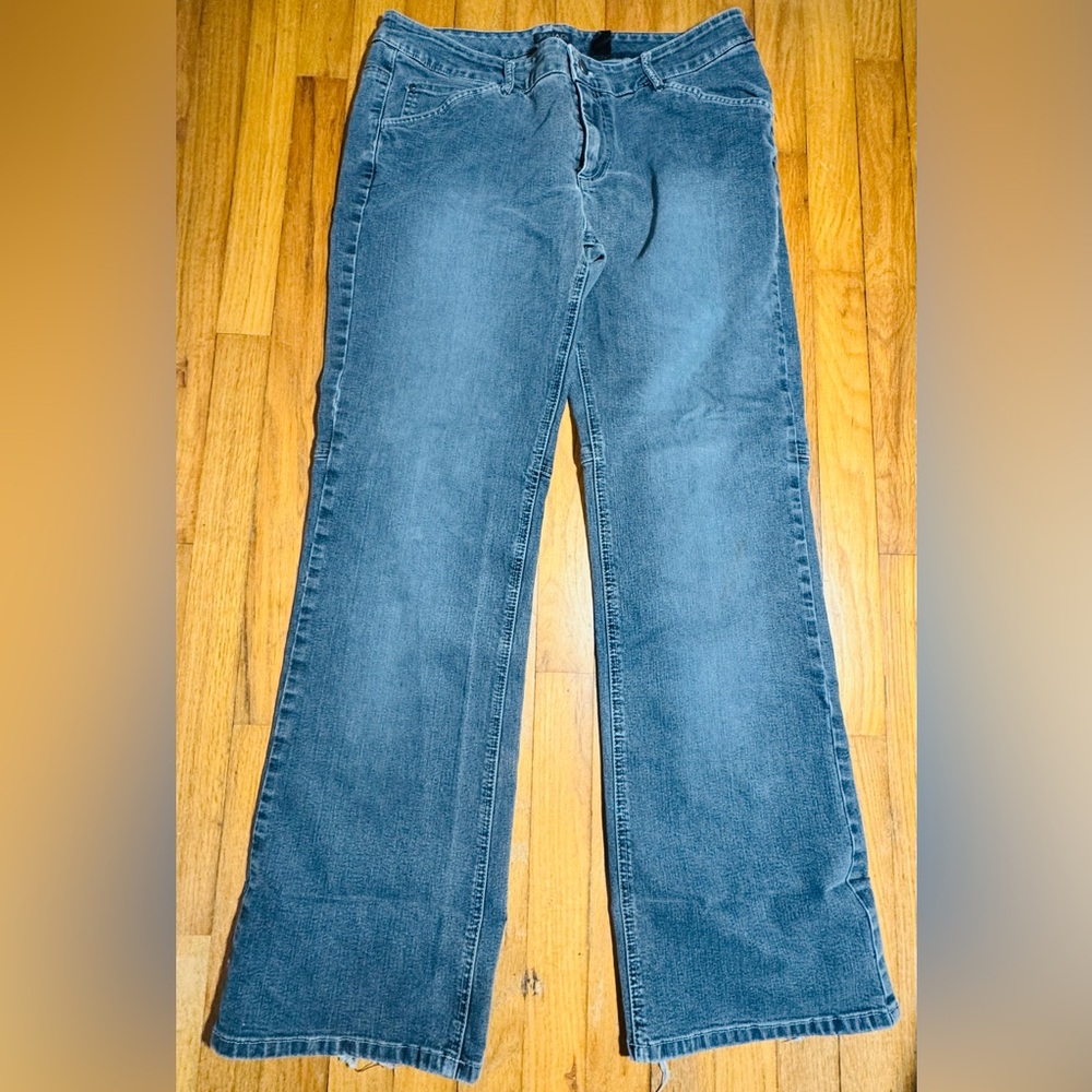 Tahari  Women’s Light Black Denim Jeans Size 16 Plus Size